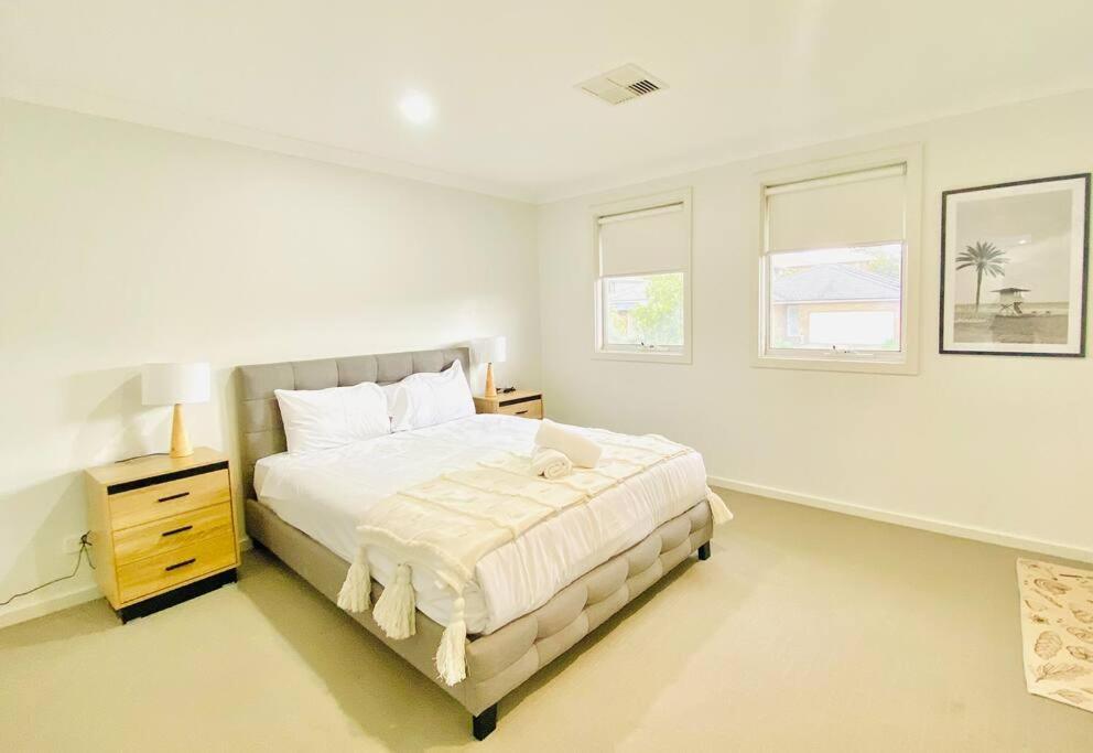Kellyville 5Br Near Park And Shopping Mall المظهر الخارجي الصورة